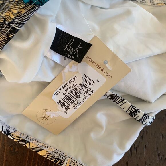 NWT Ris-K Sol One-Piece Bungalow Swimwear Color Lotus Size M Style #R1101 - Picture 8 of 10